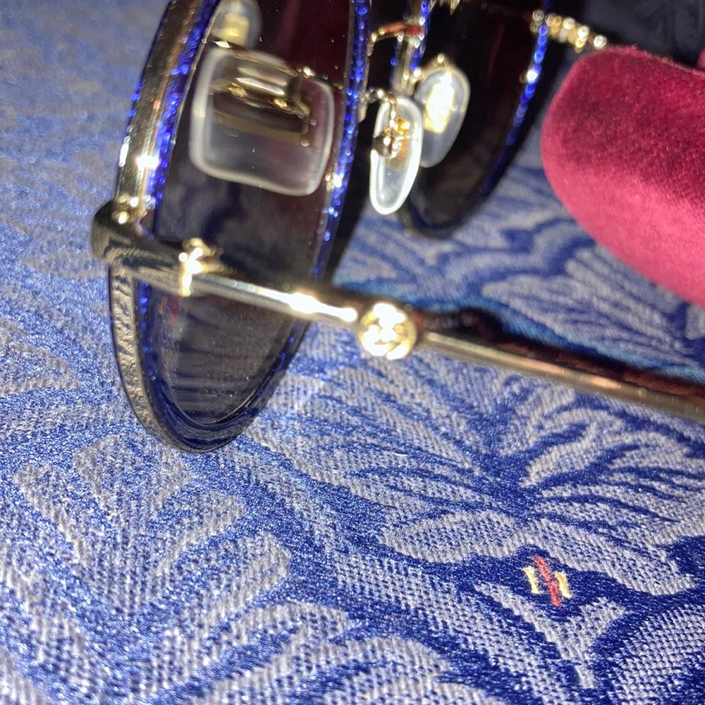 🌺 GUCCI - Picture 5 of 7